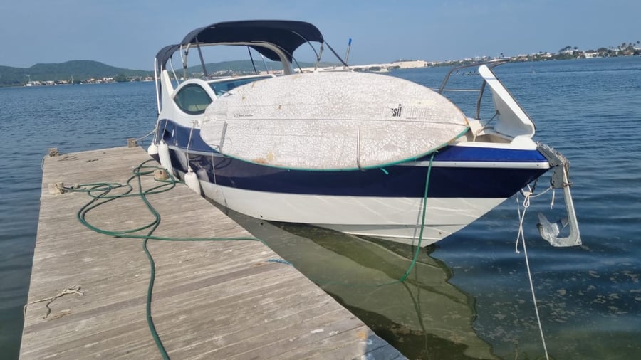 Passeio de Lancha em Arraial do Cabo e Cabo Frio