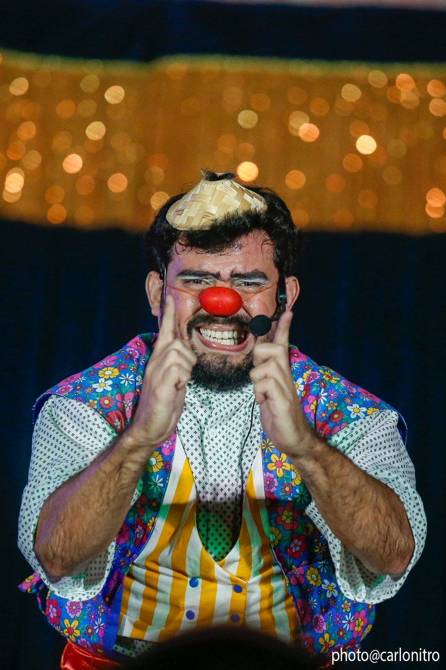 Fotógrafos em Canoa Quebrada, Ceará: Um Estudo sobre Sua Paixão pela Arte da Fotografia