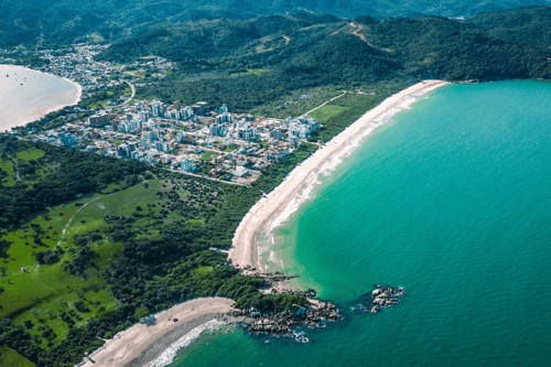 O Que Fazer em Governador Celso Ramos: Guia Completo com Praias e Passeios Imperdíveis