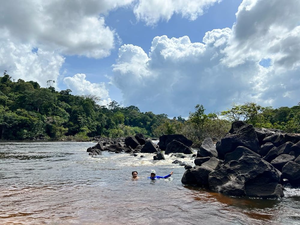 Banho no Rio Araguari