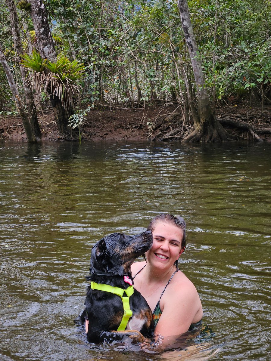 Aventura na praia Peruíbe pet friendly trilha, barco, pousada 