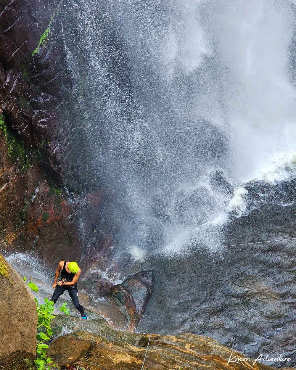 RAPEL CACHOEIRA VÉU DE NOIVAS (Guiamento VIP)