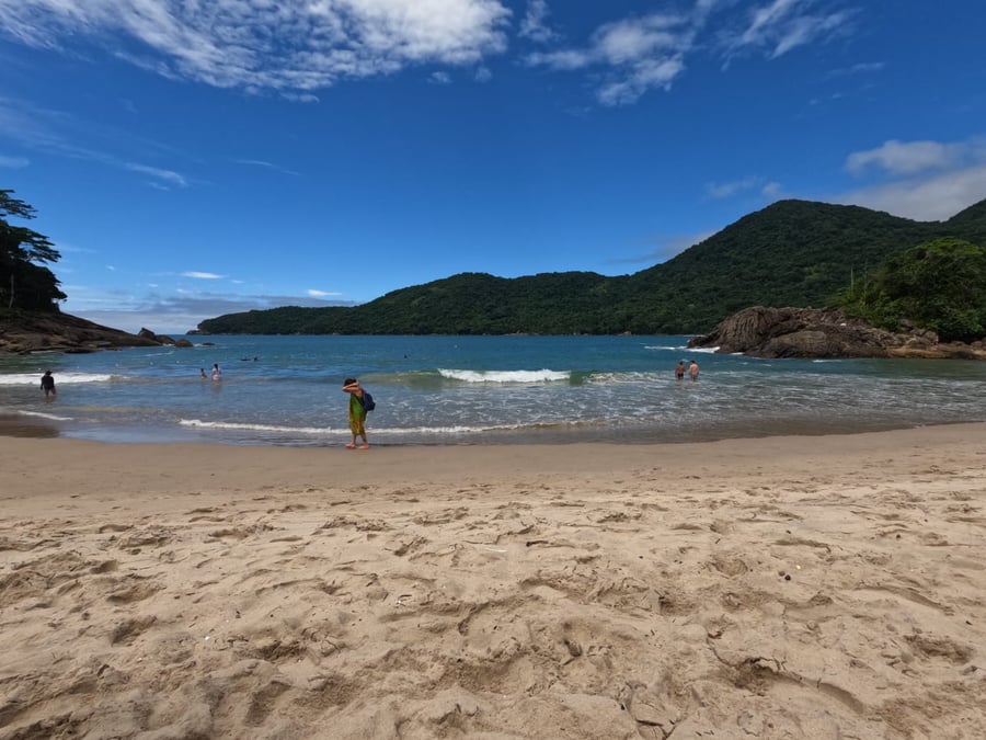 Praia do Meio - Trindade