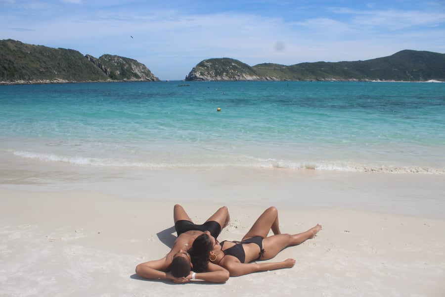Guia Completo de 3 Dias em Arraial do Cabo: Explore o Paraíso das Águas Cristalinas no Brasil!