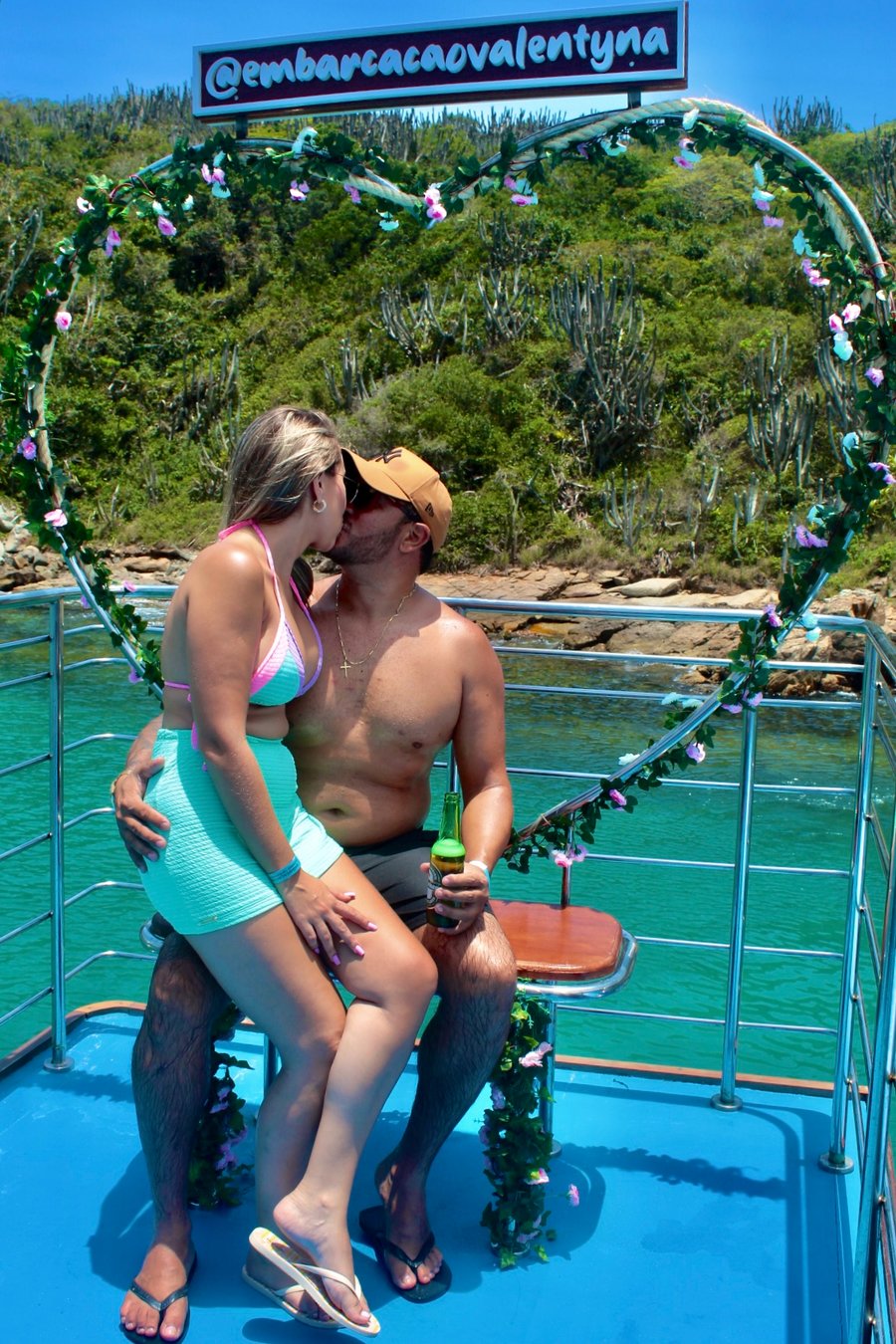 Passeio com coração em Arraial do Cabo