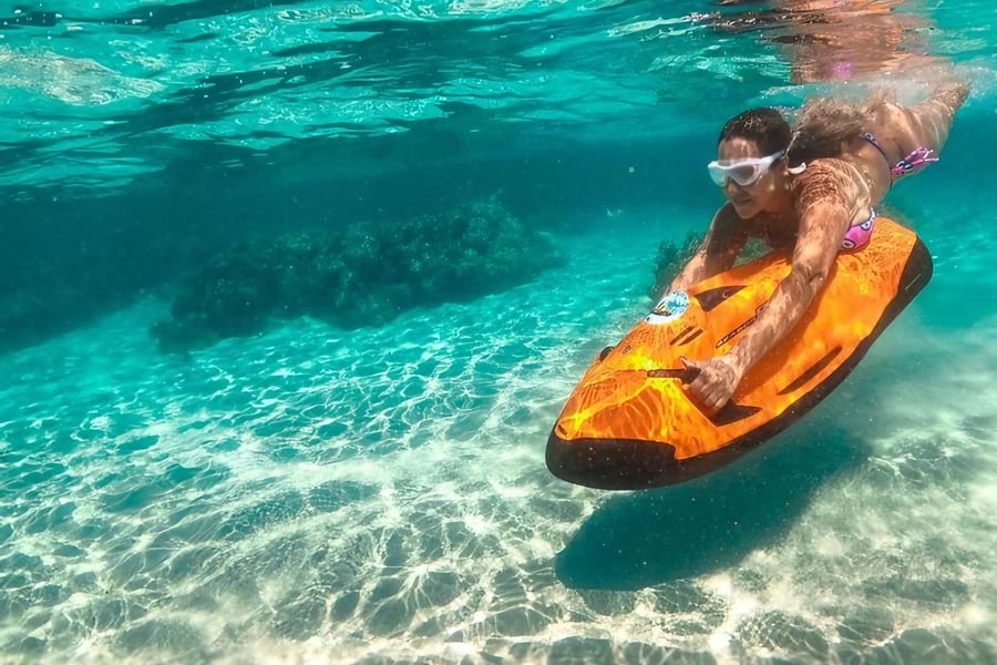 Viva uma Aventura Subaquática Exclusiva com Seabob em Rio do Fogo e Perobas