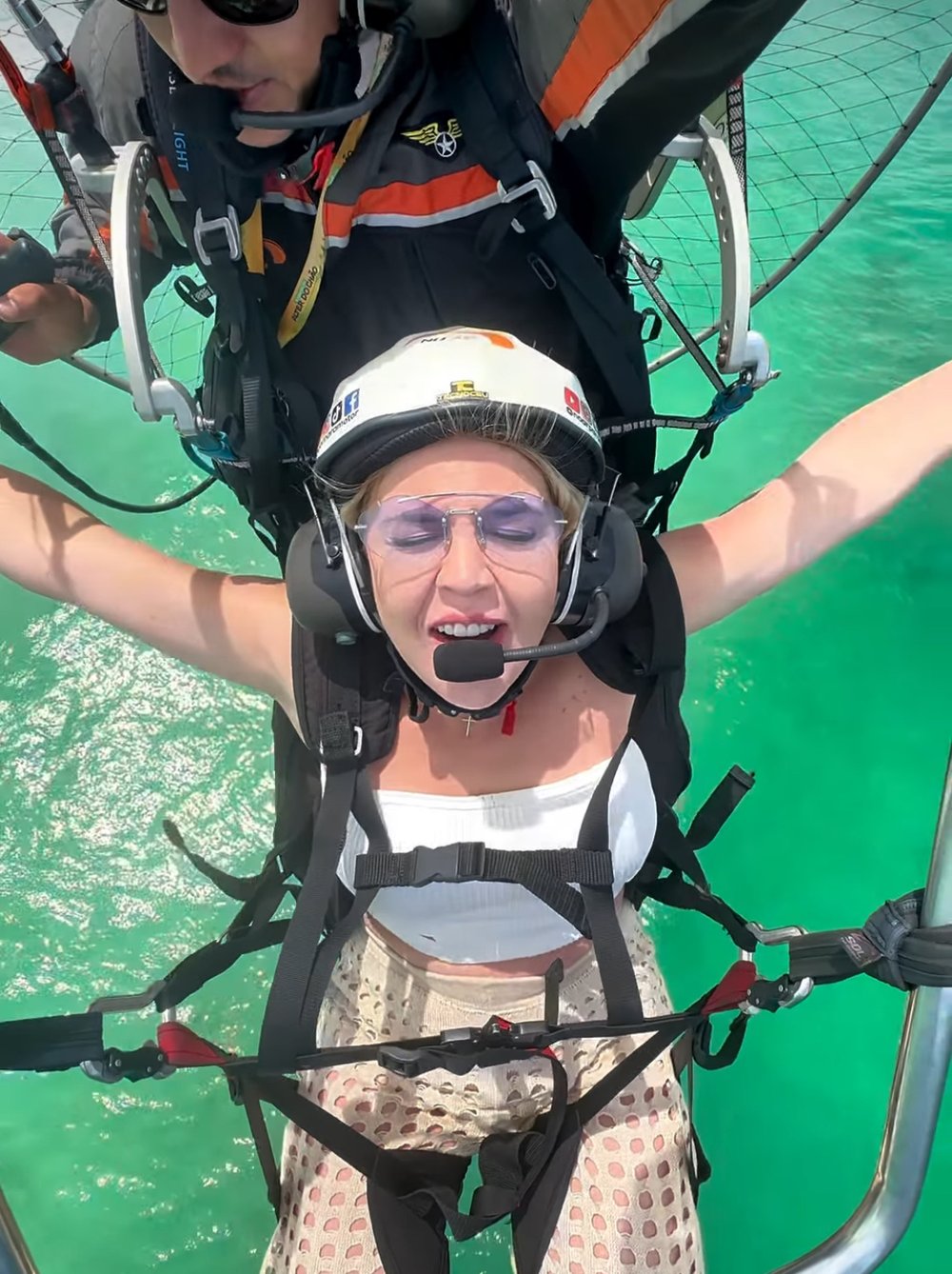 Voo de Paramotor em Arraial do Cabo