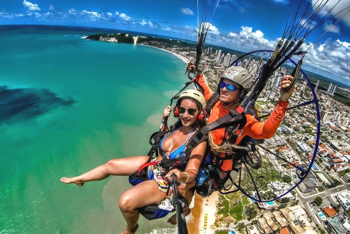 Descubra a Emoção do Parapente e Veja a Cidade de um Novo Ângulo - Natal e Pipa