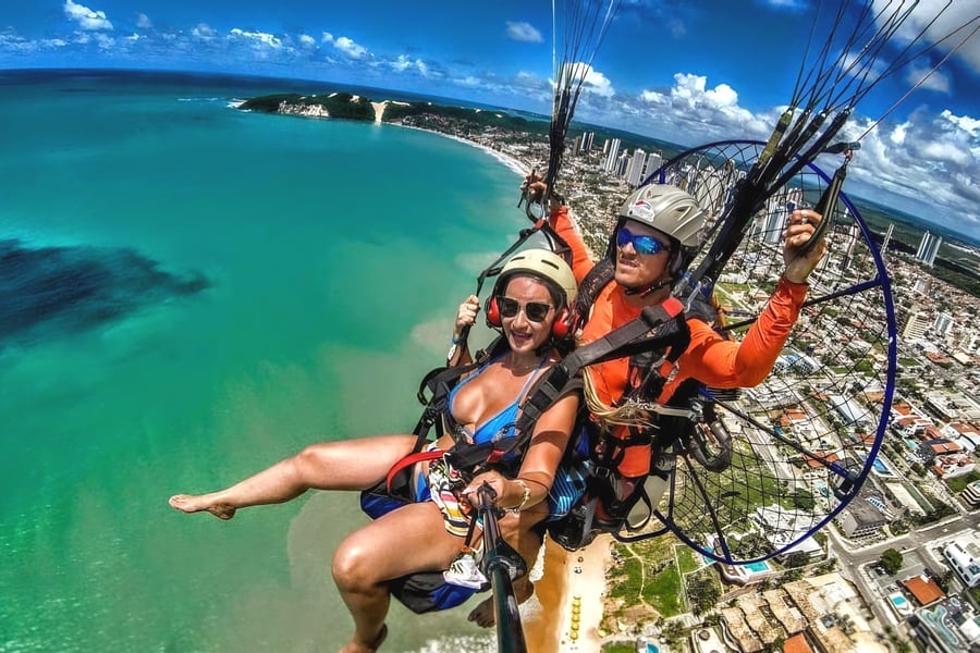 Descubra a Emoção do Parapente e Veja a Cidade de um Novo Ângulo - Natal e Pipa