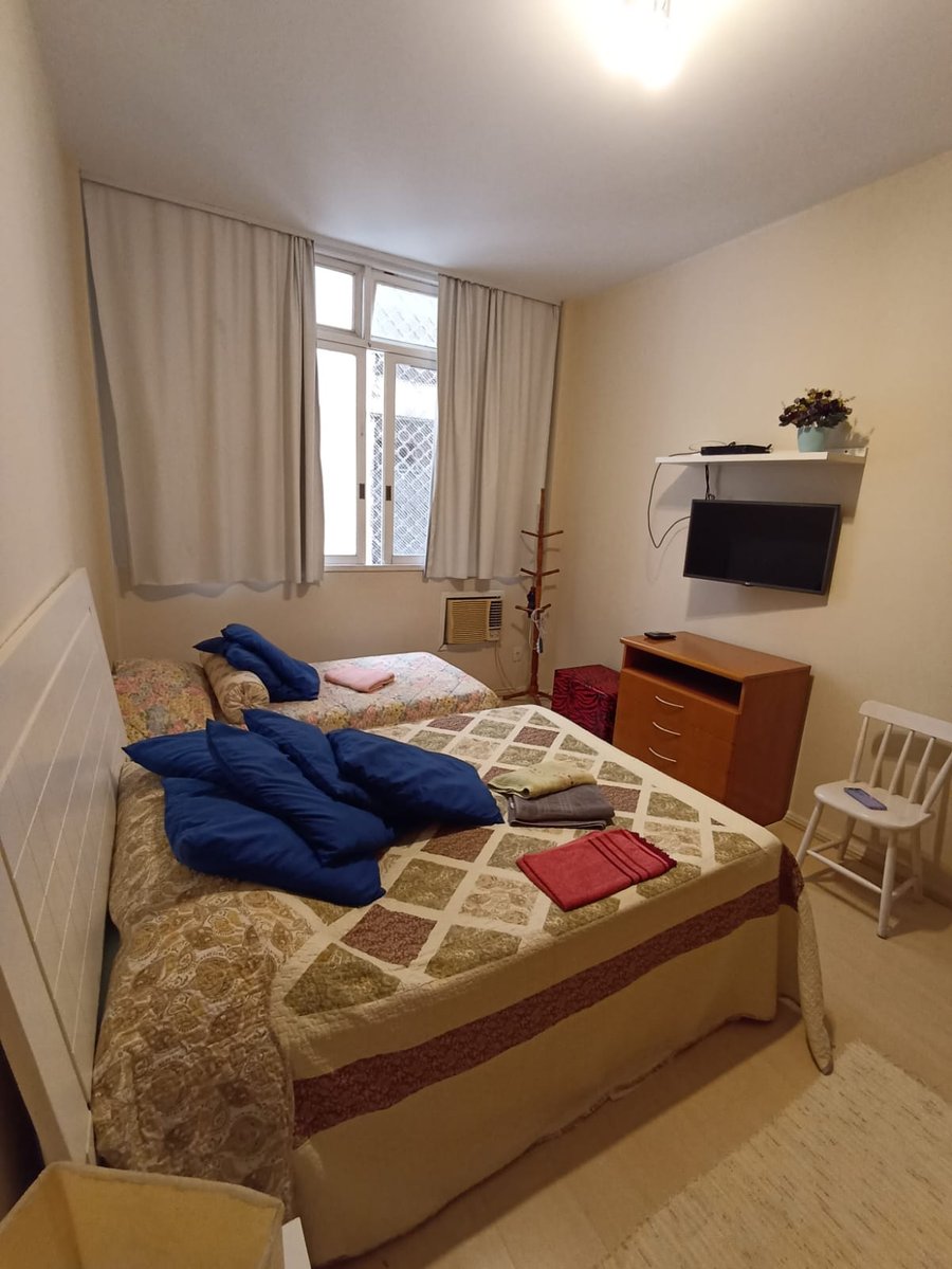 Hospedagem & Pacotes