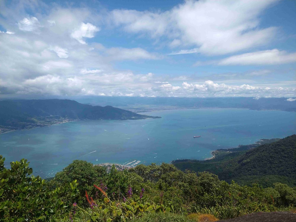 Vista do cume do Pico do Baepi