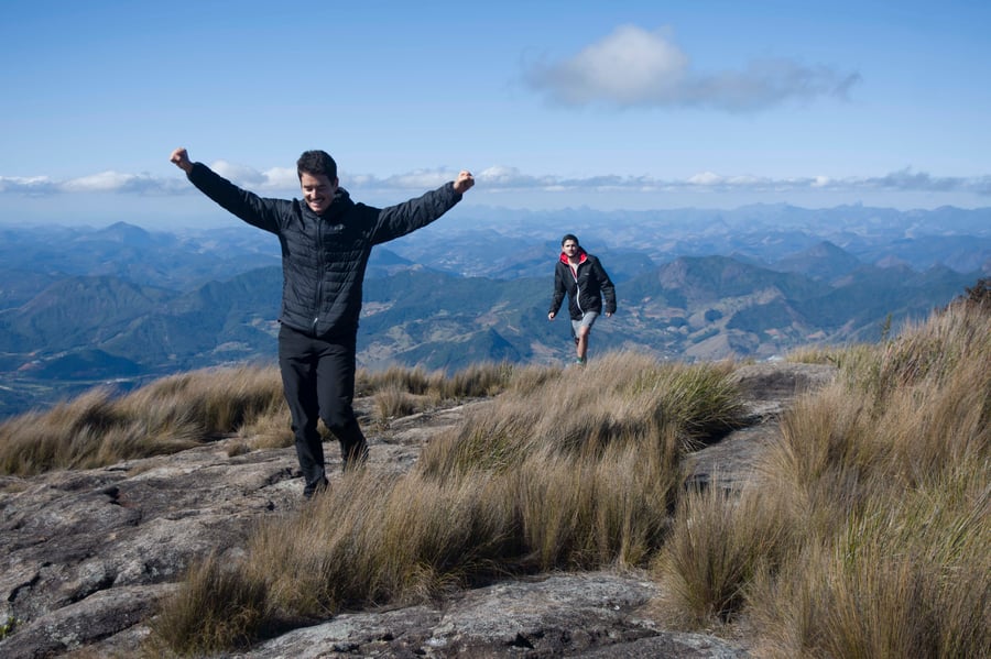Chegada ao cume do Pico Médio