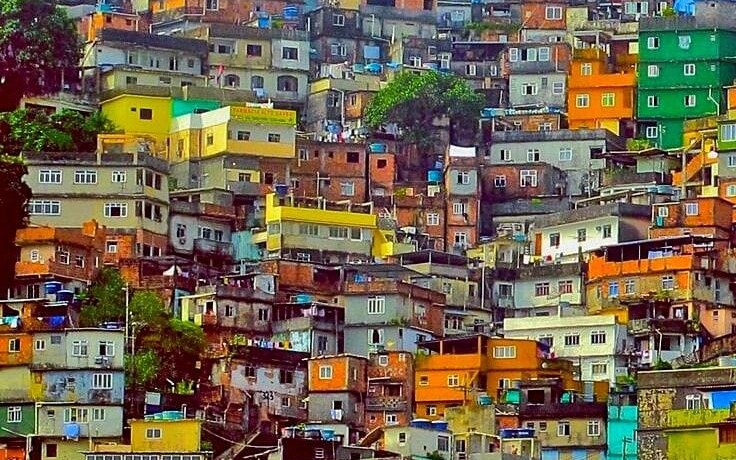 Los colores de la Rocinha