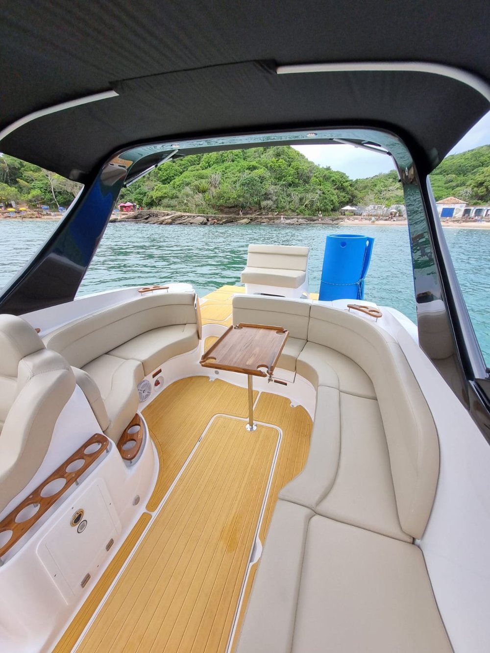 Área com cobertura do sol