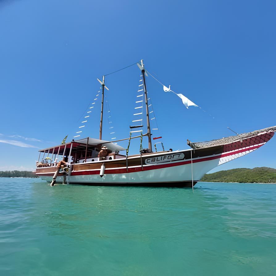 Melhor passeio de escuna em Cabo Frio