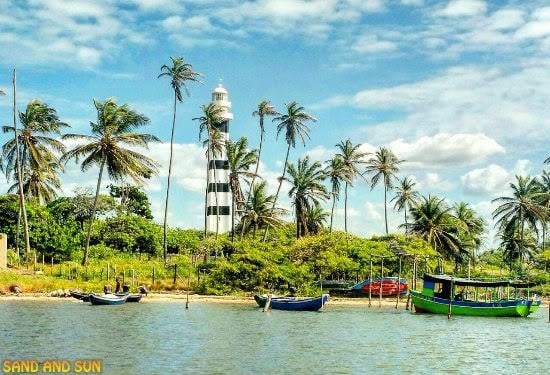 Passeio - Rio Preguiças com paradas nos Vilarejos de Vassouras, Mandacaru e Caburé