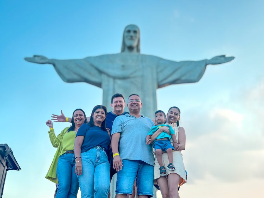 Cristo Redentor Família