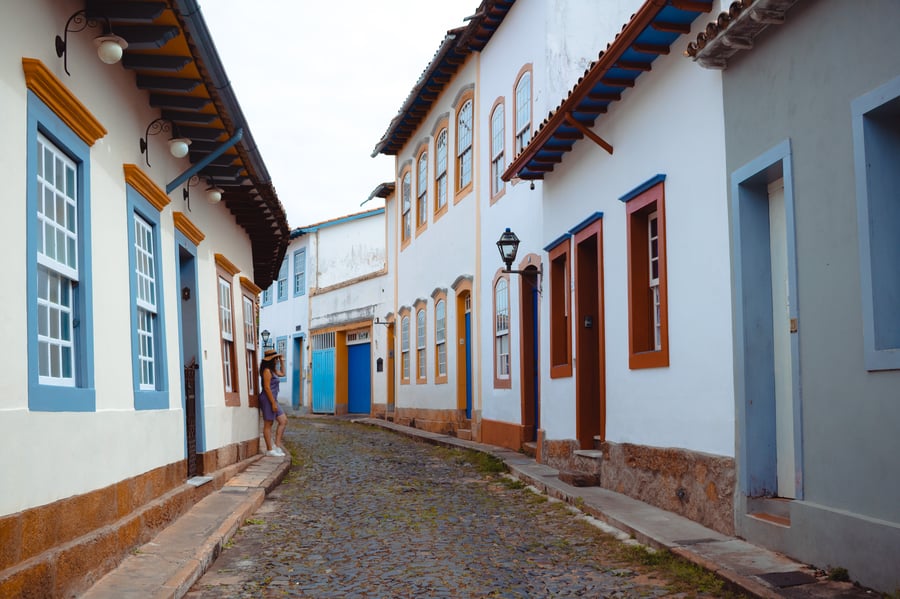 A famosa Rua das Casas Tortas