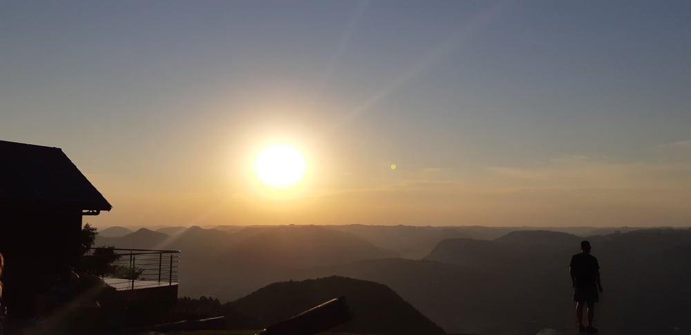 TREKKING EXCLUSIVO PARA CASAIS ( NINHO DAS ÁGUIAS )