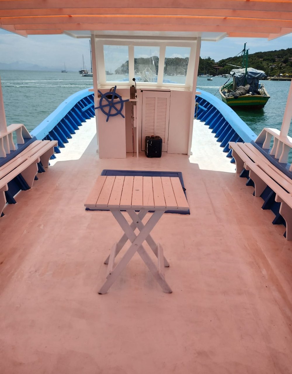 Passeio de Barco Exclusivo em Búzios