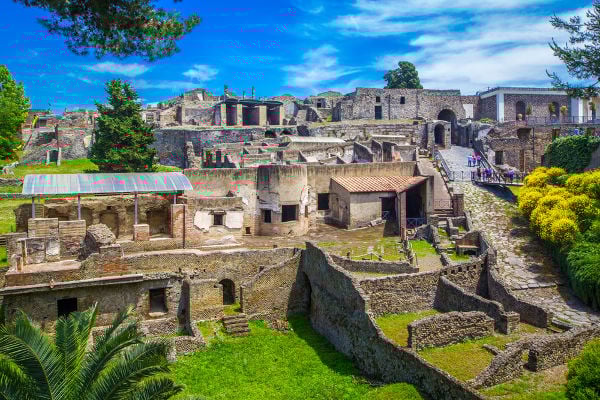 Explorando a Antiga Cidade de Pompeia: Dicas de Viagem, Pontos Turísticos e História