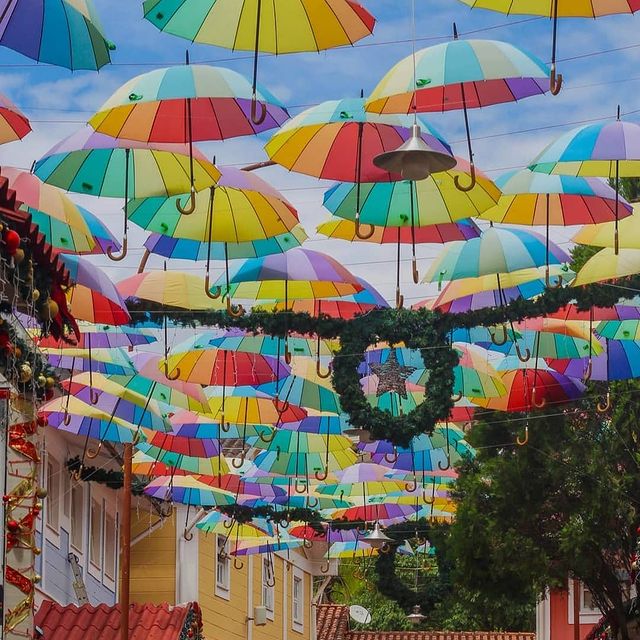 rua dos guarda-chuvas