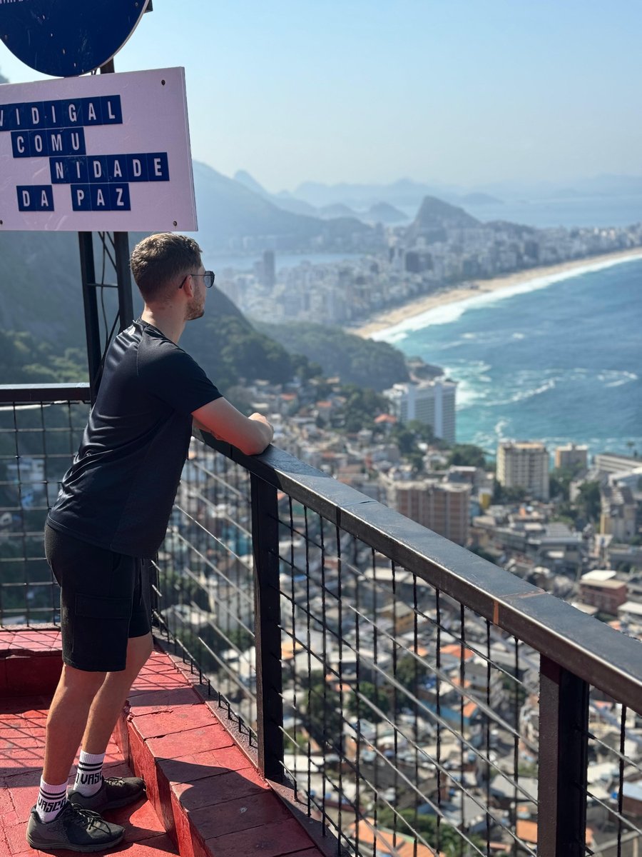 Favela Tour