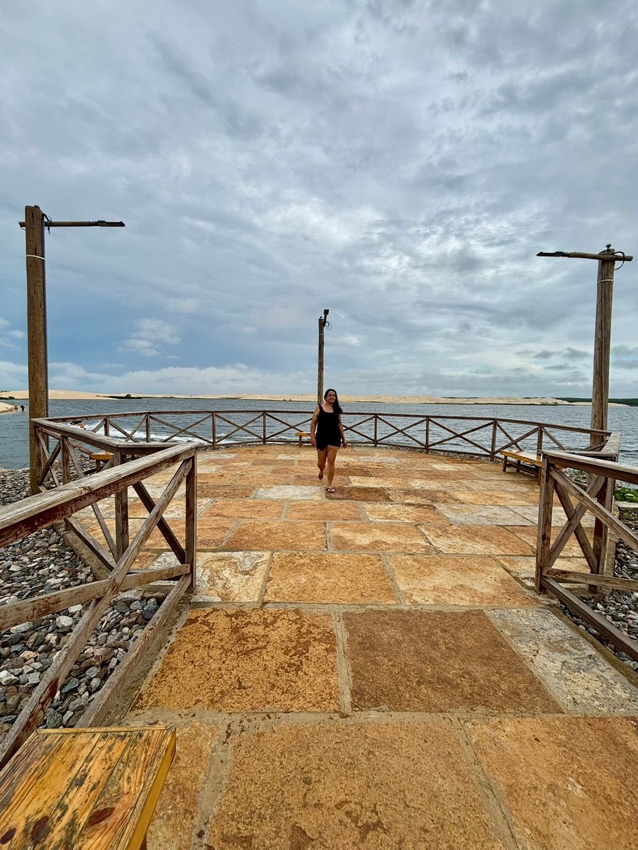 Deck na Lgoa do Portinho