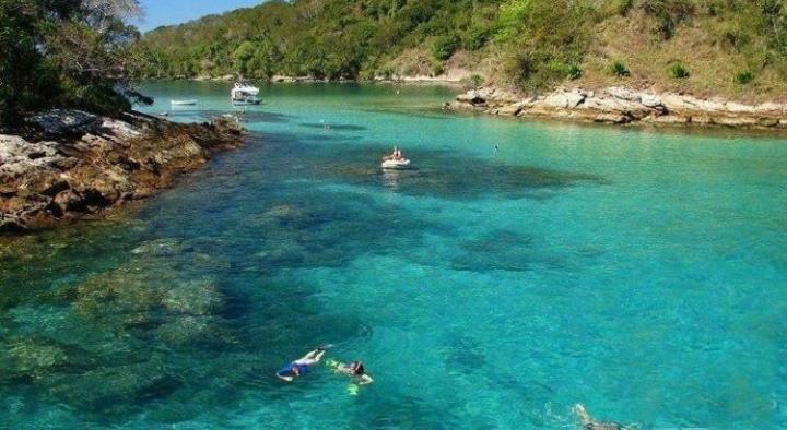 Passeio De Catamarã 