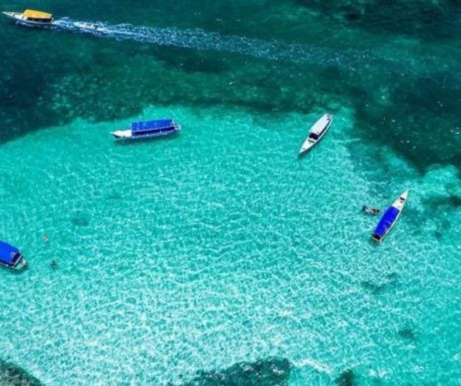 Piacinas Naturais / ilha Dos Frades 