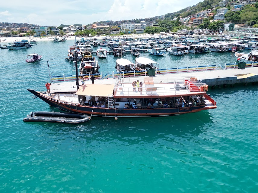 Passeio de Barco: Angra dos Reis