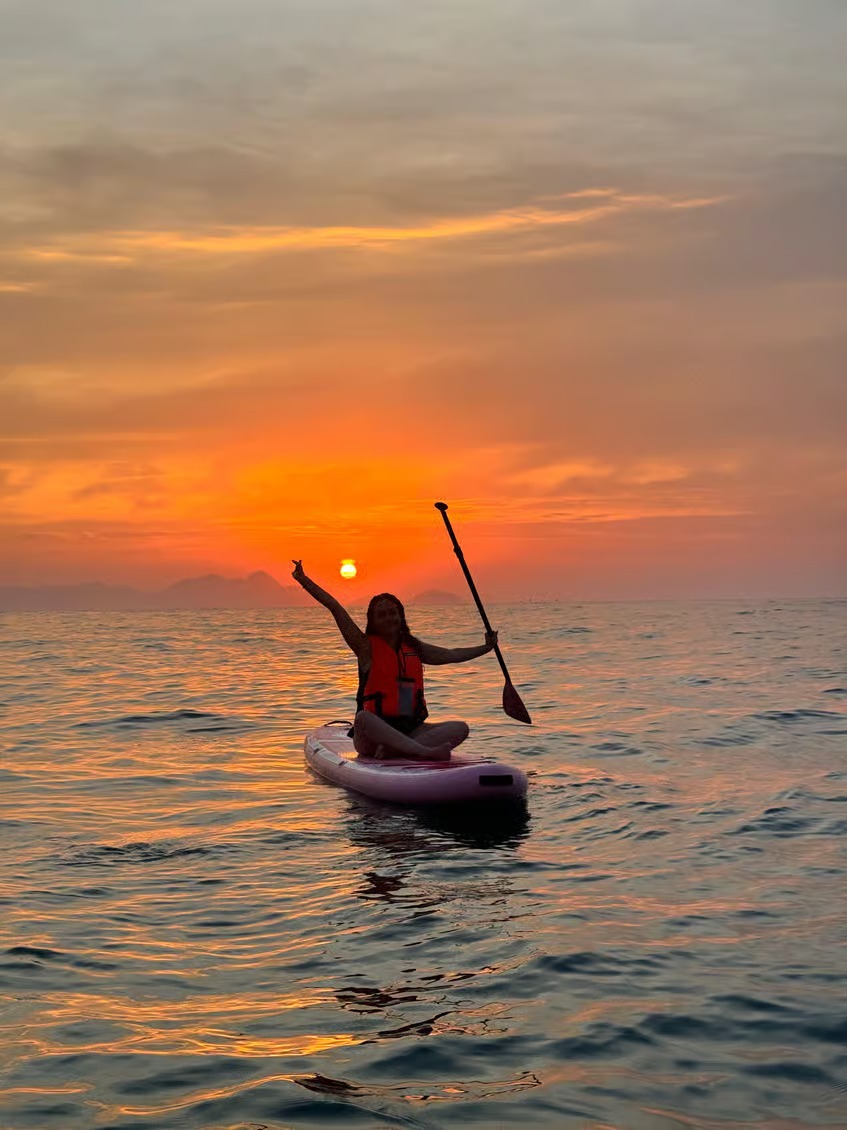 Stand-up paddle no Rio ao nascer do sol - foto 8