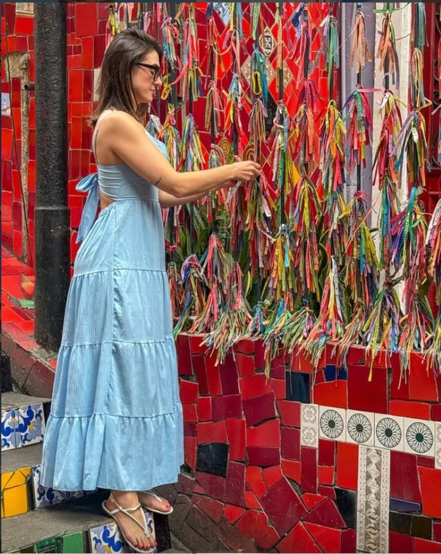 Sessão de fotos na Escadaria Selarón perfeita para turistas, casais e criadores de conteúdo que desejam imagens marcantes no RJ.