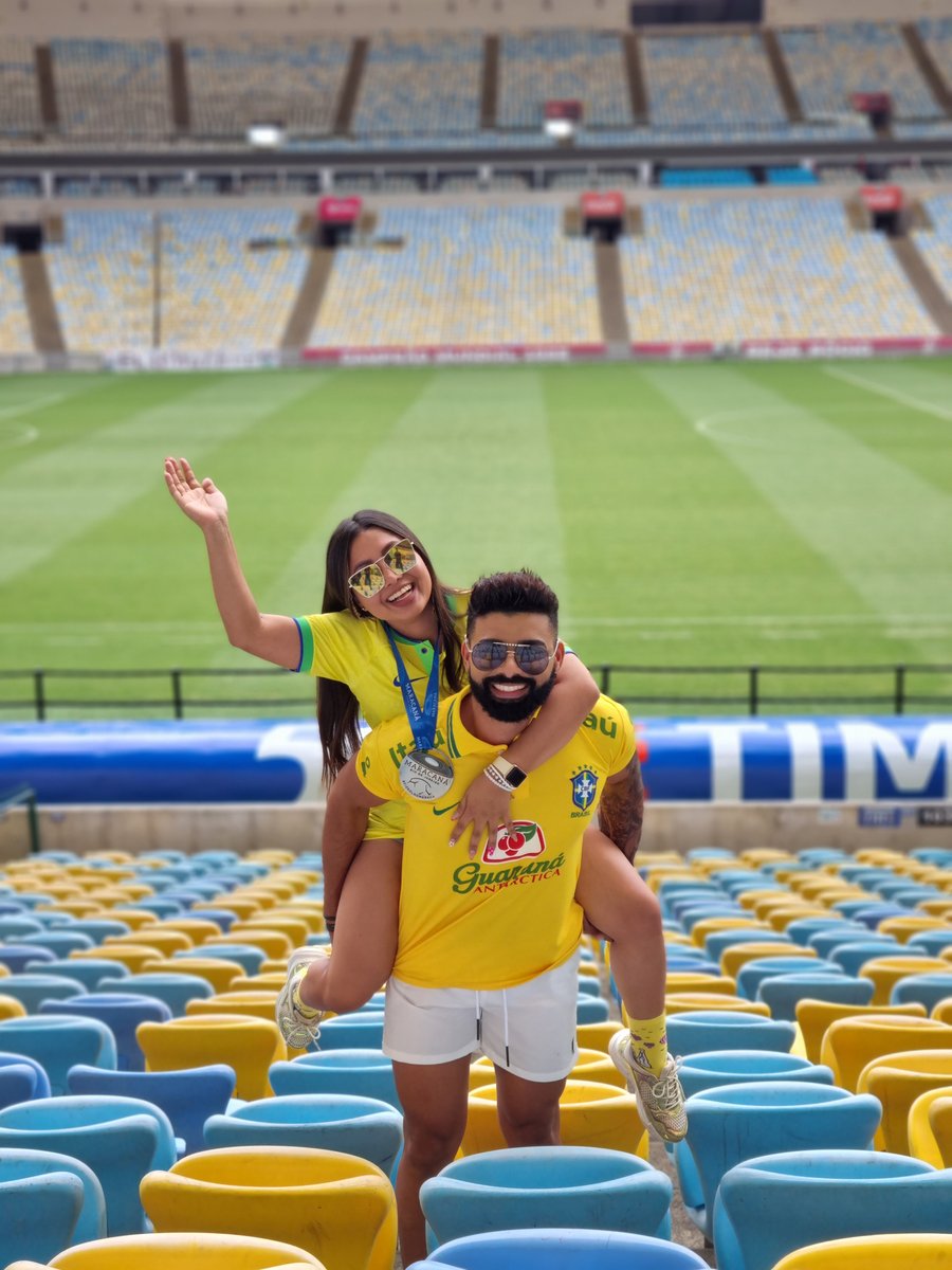 ARQUIBANCADA - MARACANÃ 