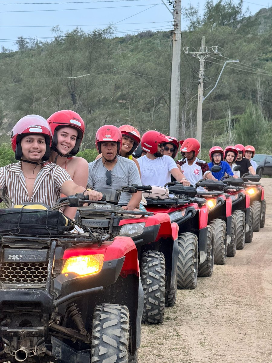 Passeio de quadriciclo em Arraial do Cabo