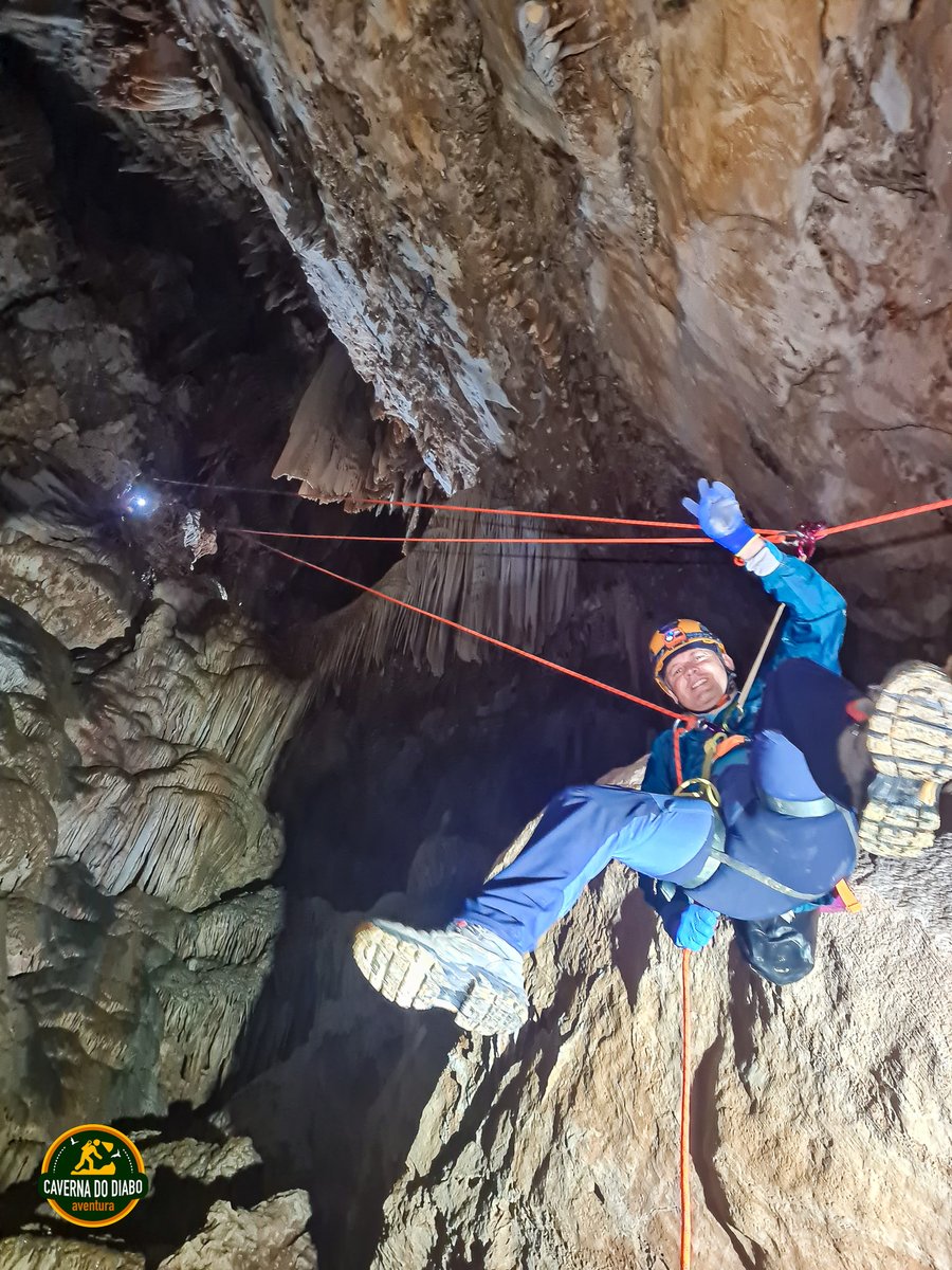 Somente - RAPEL NA CAVERNA DO DIABO