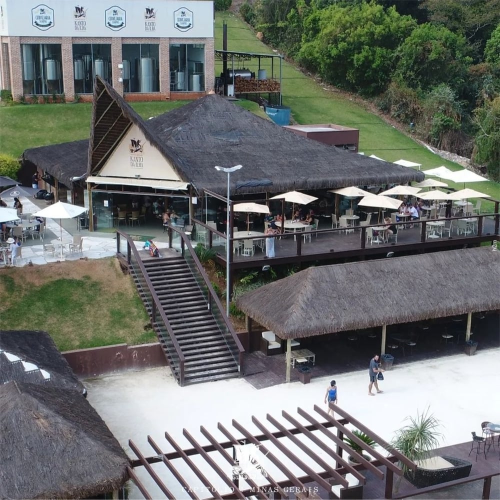 Passeio de Lancha de Escarpas - 7 horas de duração 