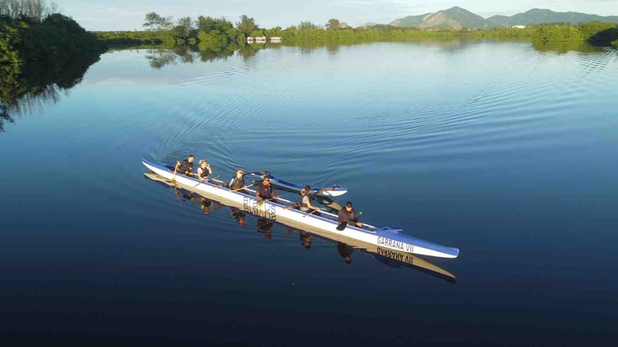 Aula de Canoa Polinésia ao Nascer do Sol na Barra da Tijuca