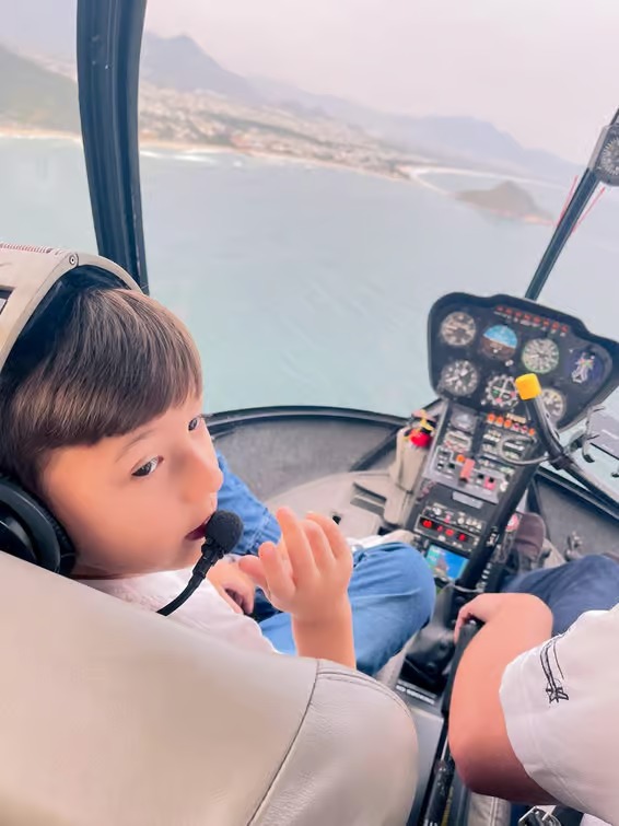 Passeio de helicóptero no Rio com portas abertas - foto 14