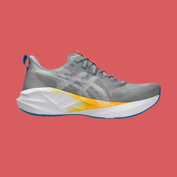 ASICS Novablast 5