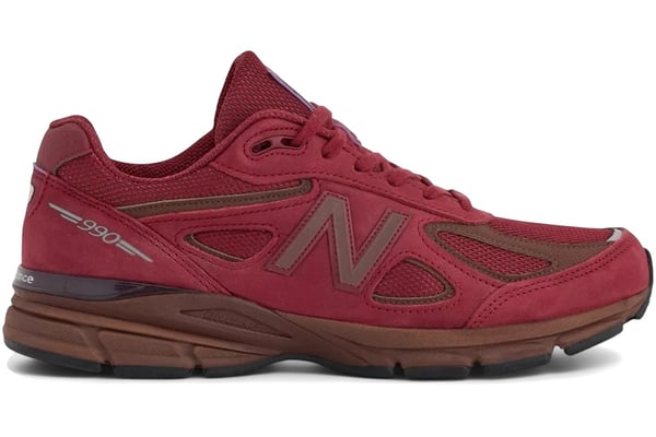 New Balance 990v4「Monarch Burgundy」：濃烈酒紅最有秋冬氣氛
