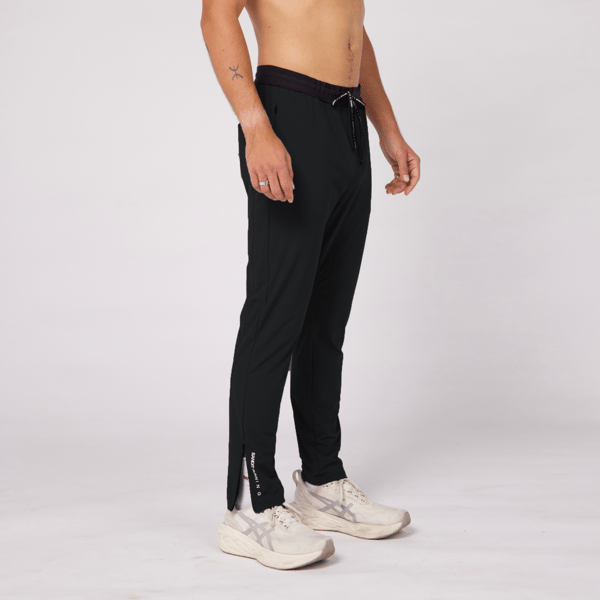 Bandit Running System-R Joggers：運動與日常穿搭兼顧