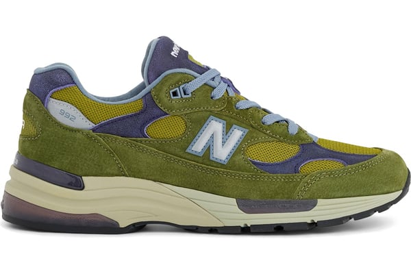 New Balance 992「Sport Green」：森林綠、紫色與淺藍壓軸登場