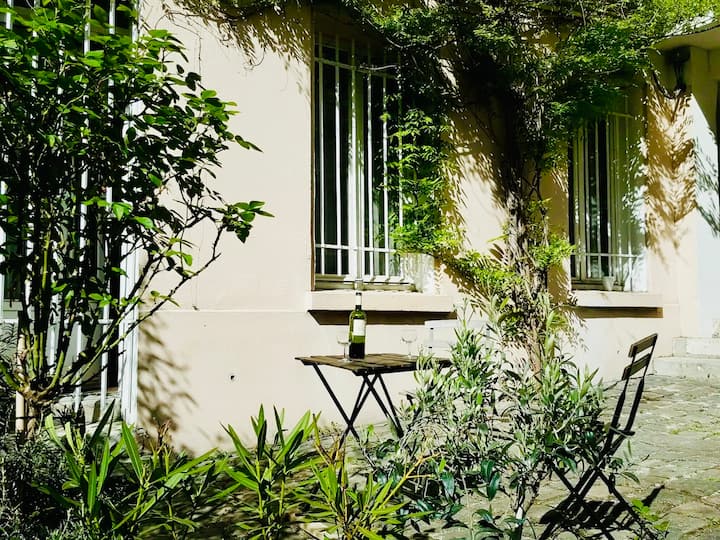Private Parisian Home w/ Outdoor Space