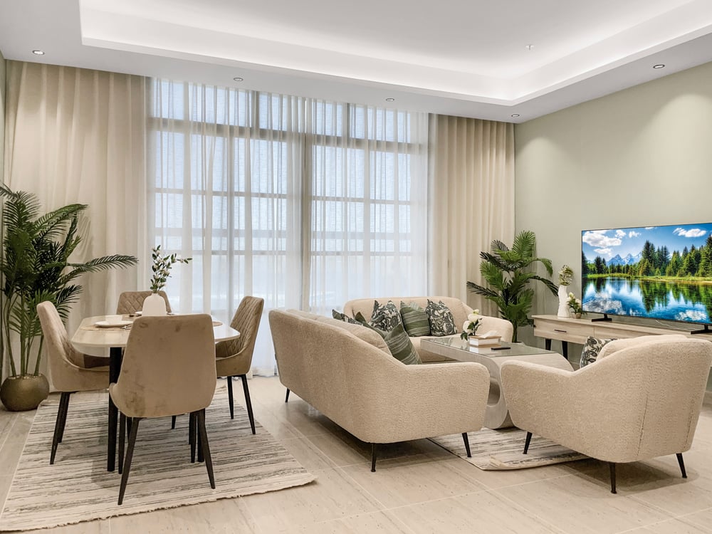 GR-Modern 2-BDR Apartment in AlQirawan|Self-Entry