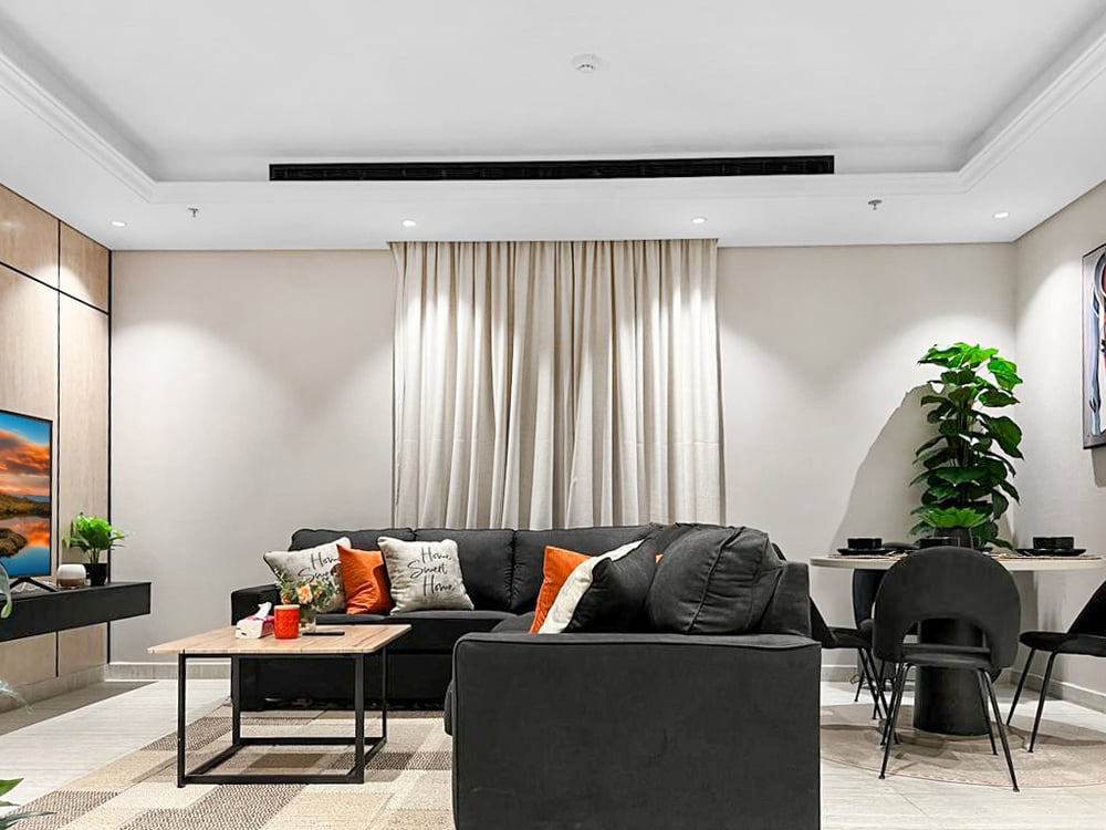 GR - Elegant 2-BD Apt| Self Check-In| Prime Riyadh