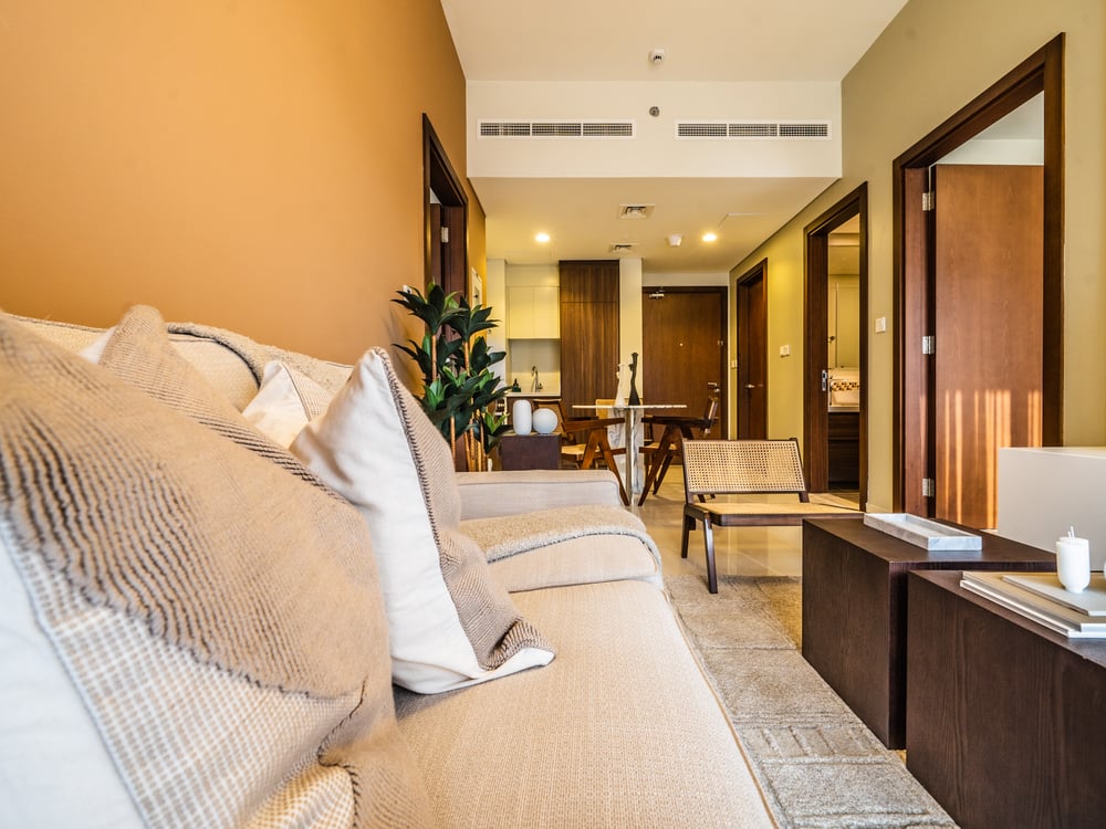 Luxe 2BR | Balcony & Pool Views | Business Bay, photo 11