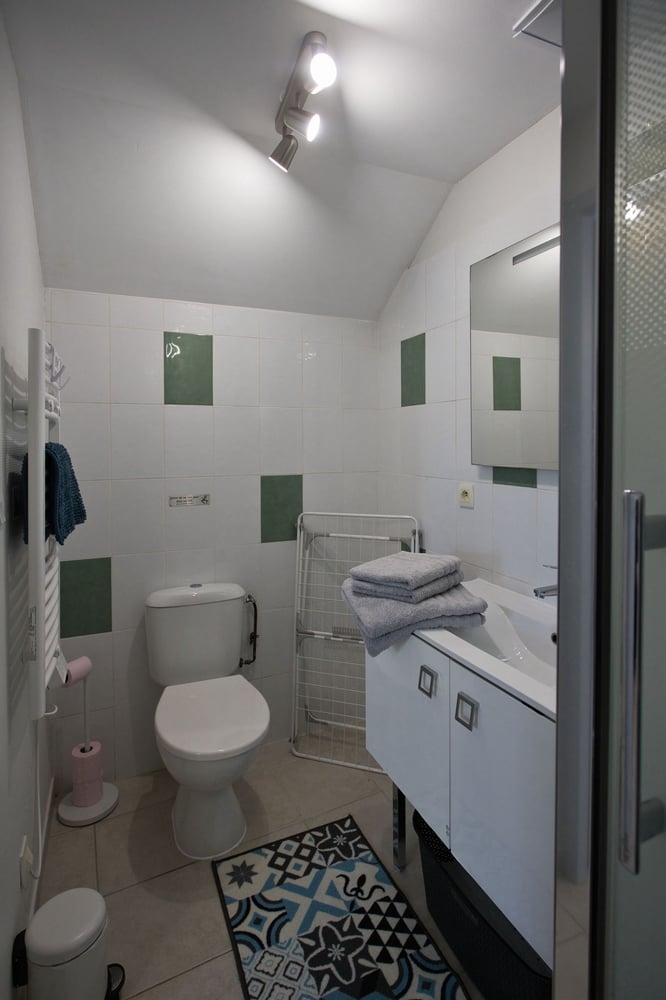 La Petite Escale: Parking Privé et petit extérieur – photo 9 sur 25