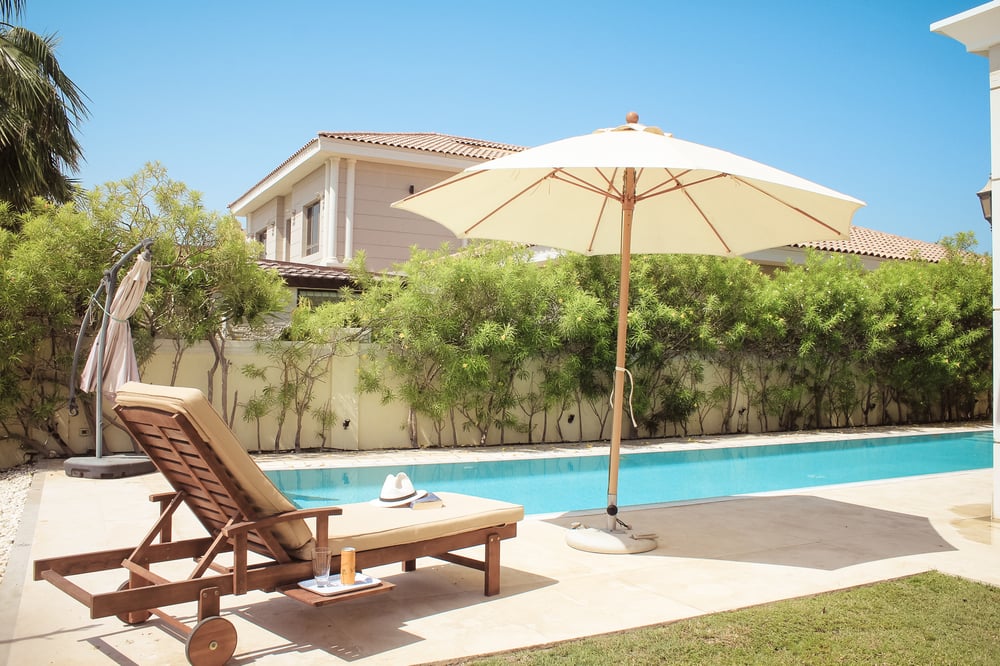 Elegant Beachfront Villa in Palm Jumeirah