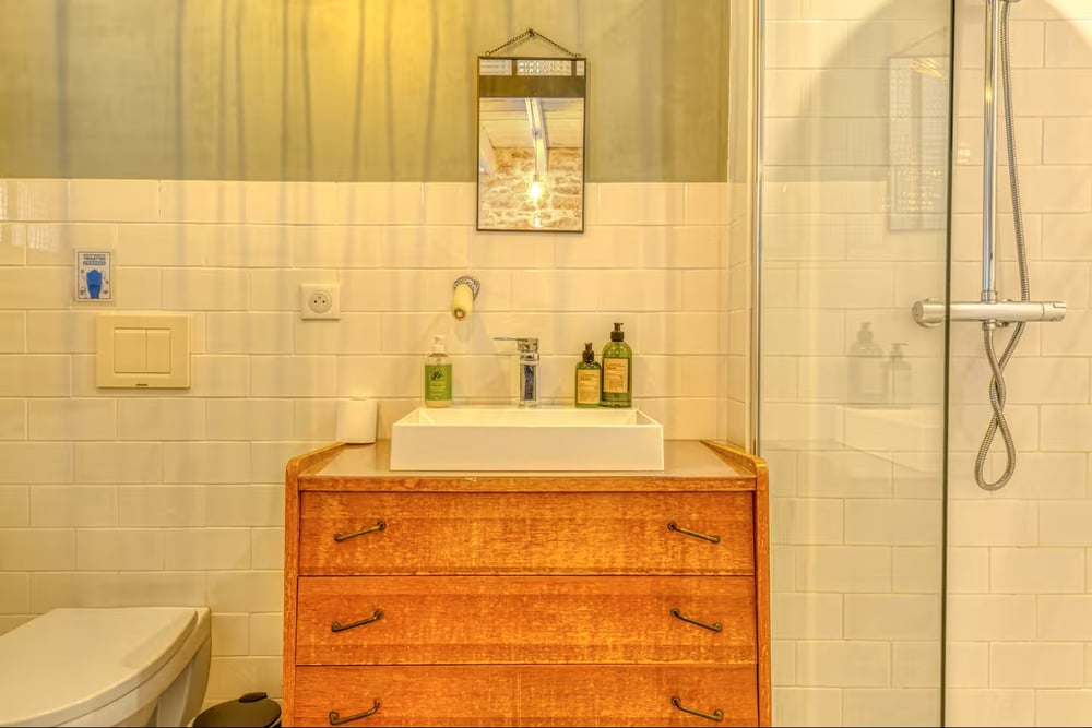 Maison unique dans ancien bar rénové – photo 10 sur 27